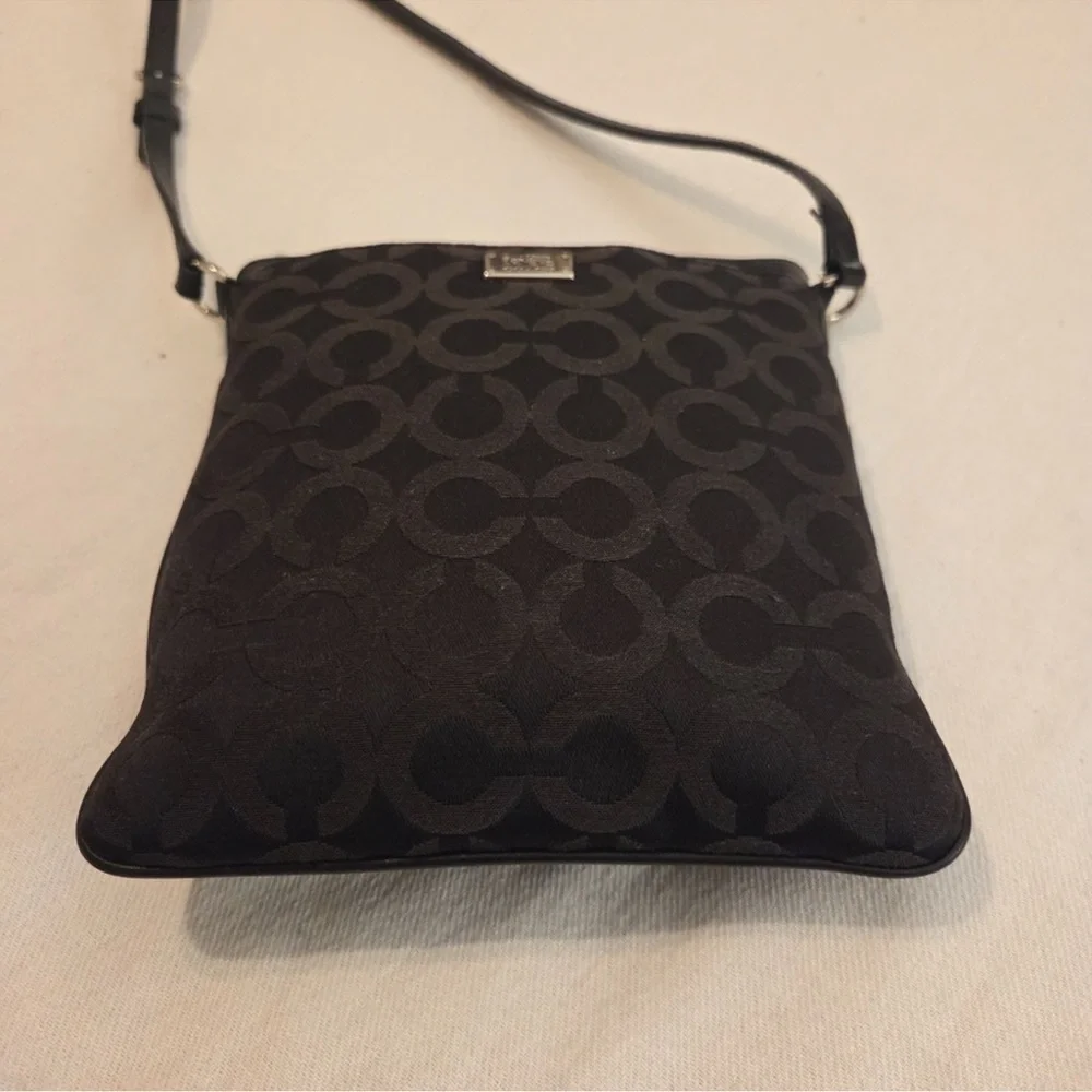 Coach Black Signature C Crossbody Bag - Picture 4 of 6
